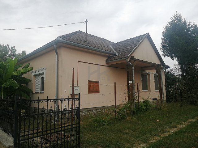 Eladó családi ház, Barcson 43 M Ft, 3 szobás