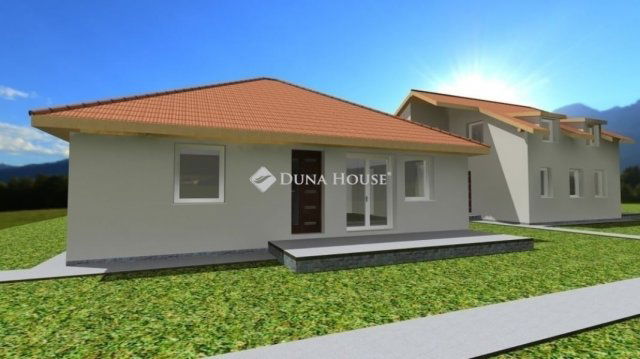 Eladó családi ház, Gödöllőn 120 M Ft, 4 szobás