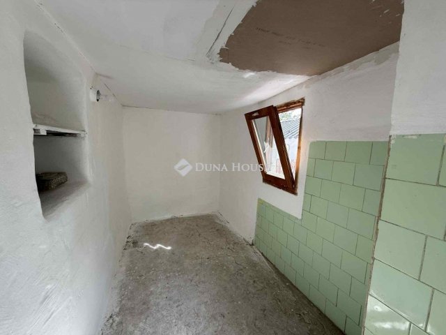 Eladó telek, Lajosmizsén 17.5 M Ft / költözzbe.hu