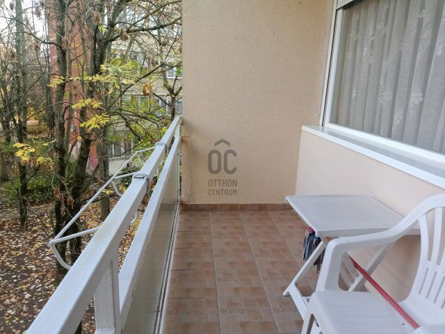 Eladó téglalakás, Vácon 61.9 M Ft, 2 szobás