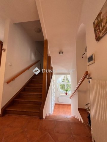 Kiadó családi ház, albérlet, Budapesten, II. kerületben