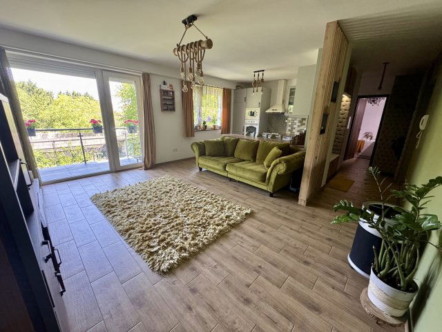 Eladó téglalakás, Érden 85.9 M Ft, 3 szobás