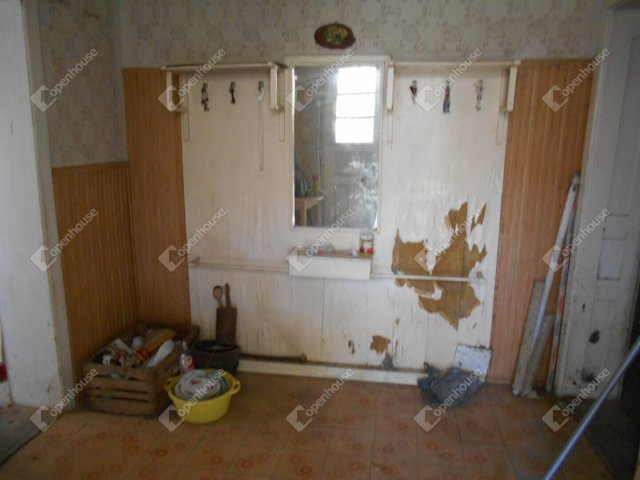Eladó családi ház, Hegyhátszentjakabon 28 M Ft, 2 szobás