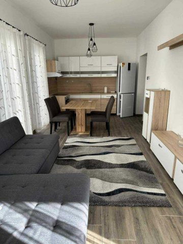 Kiadó téglalakás, albérlet, Hajdúszoboszlón 275 E Ft / hó