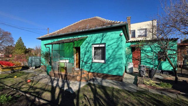 Eladó családi ház, Szigethalmon 59.9 M Ft, 2 szobás