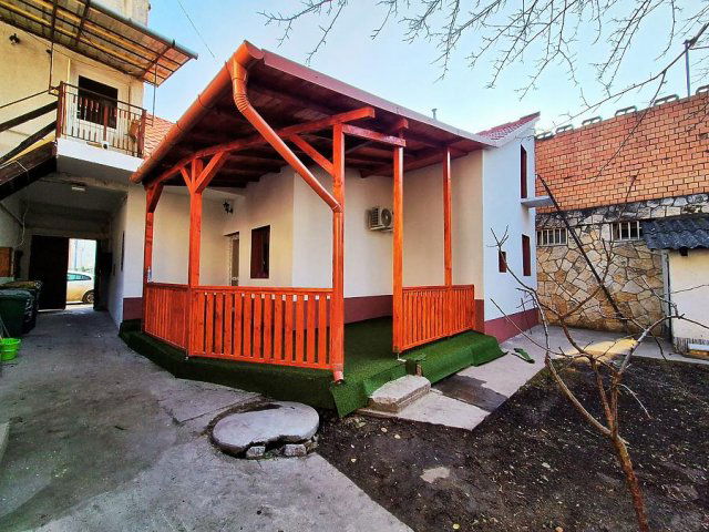 Eladó családi ház, Budapesten, XX. kerületben 54.9 M Ft