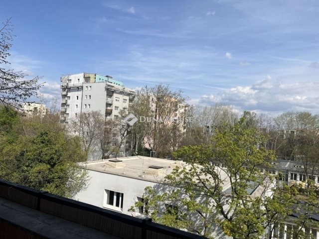 Eladó téglalakás, Budapesten, IX. kerületben 79.9 M Ft, 3 szobás