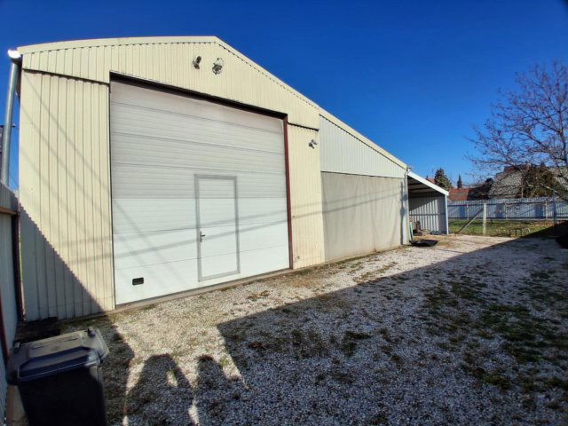 Eladó ipari ingatlan, Izsákon 24.9 M Ft / költözzbe.hu