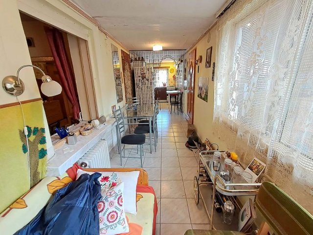 Eladó családi ház, Budapesten, XV. kerületben 59.9 M Ft