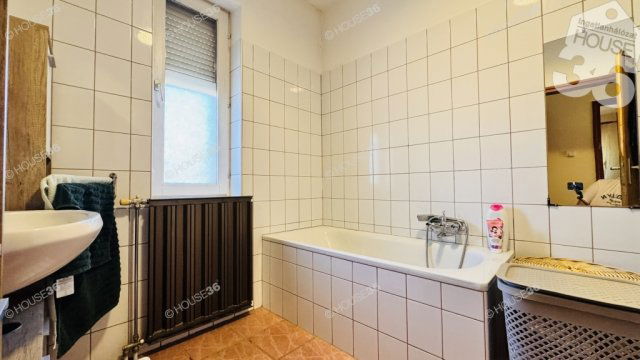 Eladó családi ház, Kecskeméten 69.9 M Ft, 3 szobás