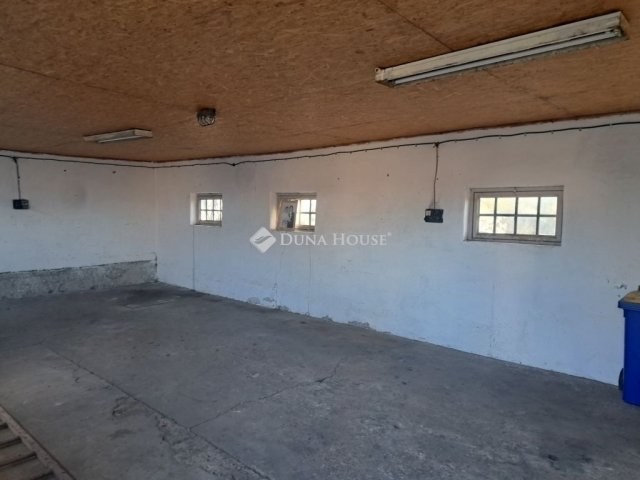 Eladó családi ház, Sülysápon 74.5 M Ft, 3 szobás