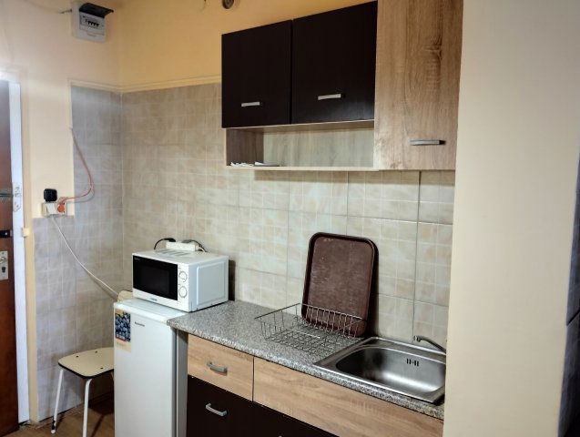 Kiadó panellakás, albérlet, Debrecenben, Kartács utcában