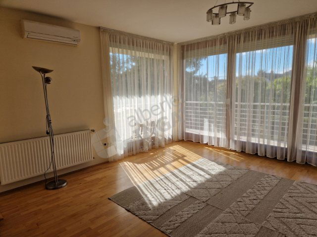 Kiadó téglalakás, albérlet, XI. kerületben, Beregszász úton