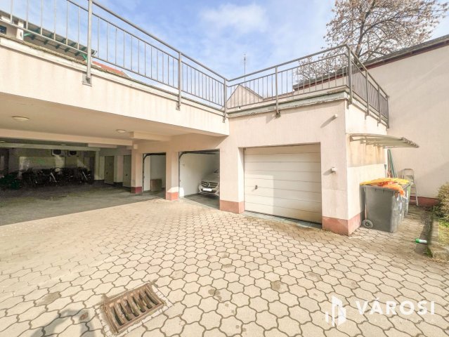 Eladó garázs, Békéscsabán 12.5 M Ft / költözzbe.hu