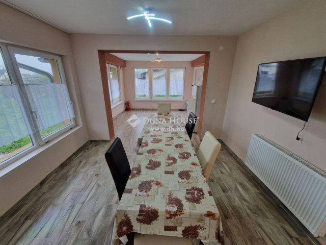 Eladó hotel, Dávodon 84.9 M Ft, 8 szobás / költözzbe.hu