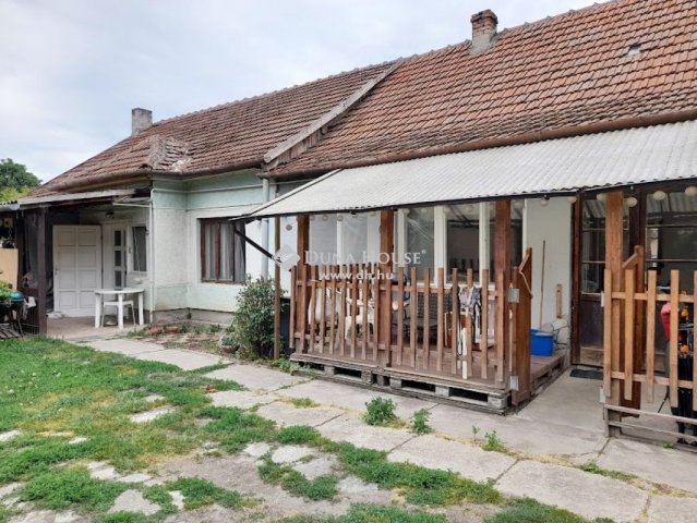 Eladó családi ház, Békéscsabán 37.5 M Ft, 6 szobás
