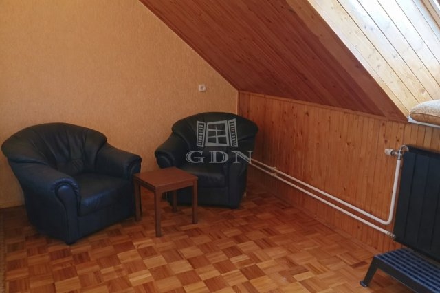 Eladó családi ház, Sopronban 180 M Ft, 3 szobás