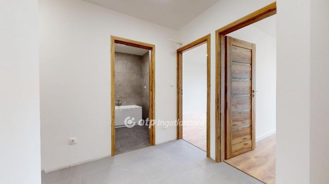 Eladó téglalakás, Nyíregyházán 72.036 M Ft, 3 szobás