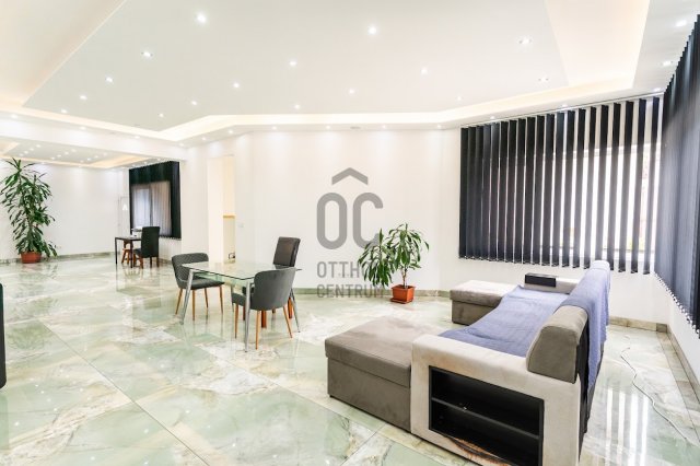 Eladó családi ház, Pilisborosjenőn 350 M Ft, 4 szobás