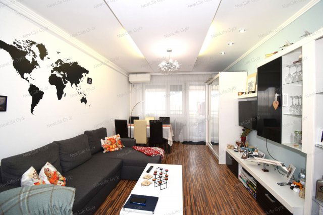 Eladó panellakás, Győrött 65.9 M Ft, 3+1 szobás