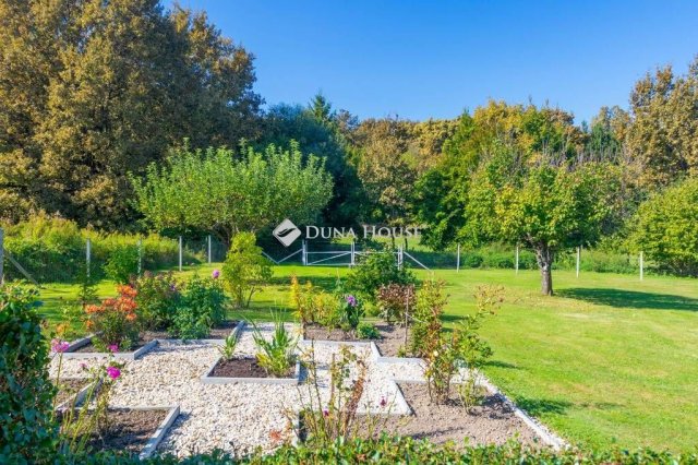 Eladó családi ház, Őriszentpéteren 129.9 M Ft, 4 szobás