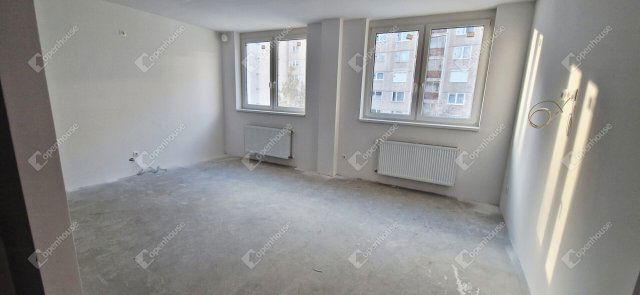 Eladó téglalakás, Miskolcon 28 M Ft, 1 szobás