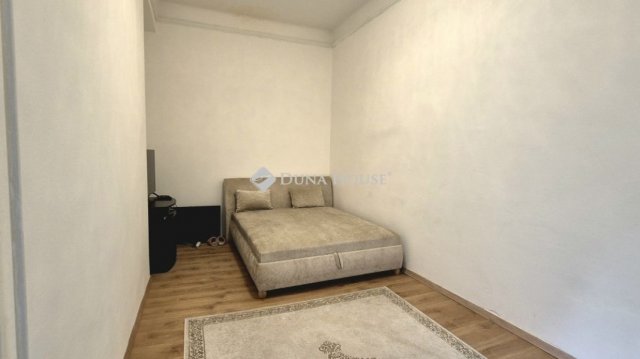 Eladó téglalakás, Budapesten, VIII. kerületben 66 M Ft, 2 szobás