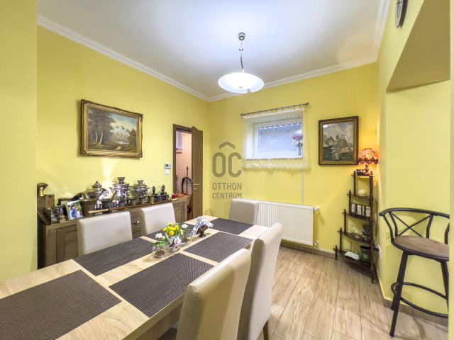 Eladó családi ház, Budaörsön 199 M Ft, 5 szobás