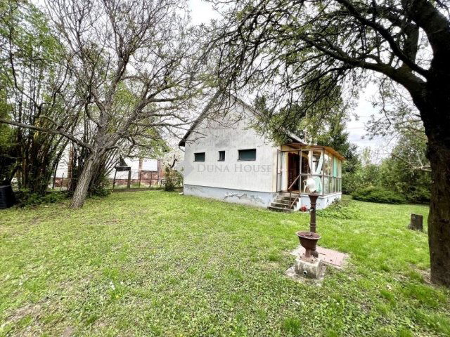 Eladó családi ház, Balatonvilágoson 57.9 M Ft, 2 szobás