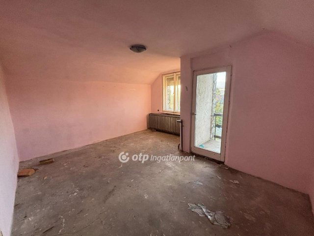 Eladó családi ház, Aszalón 14 M Ft, 4 szobás