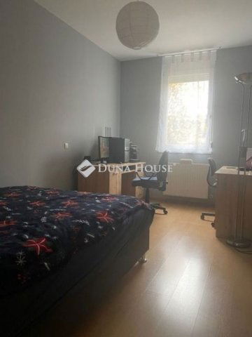 Eladó téglalakás, Budapesten, XVIII. kerületben 84.5 M Ft