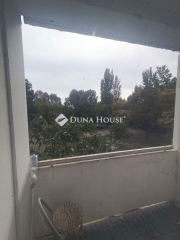 Eladó panellakás, Budapesten, XV. kerületben 72 M Ft, 2+2 szobás