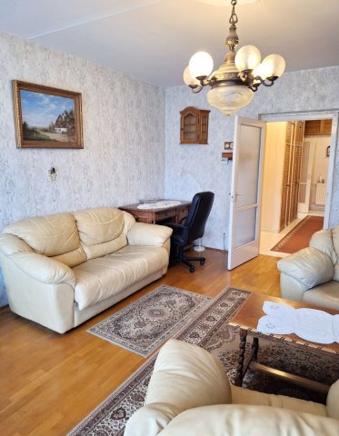 Kiadó panellakás, albérlet, Debrecenben 290 E Ft / hó, 4 szobás