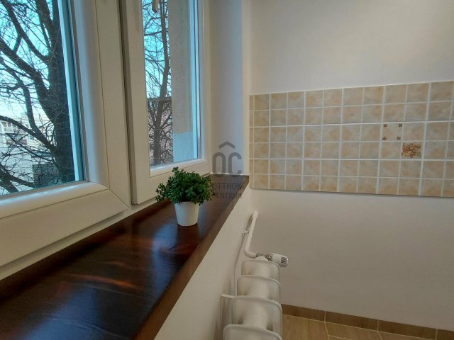 Eladó téglalakás, Gyöngyösön 28.9 M Ft, 1 szobás