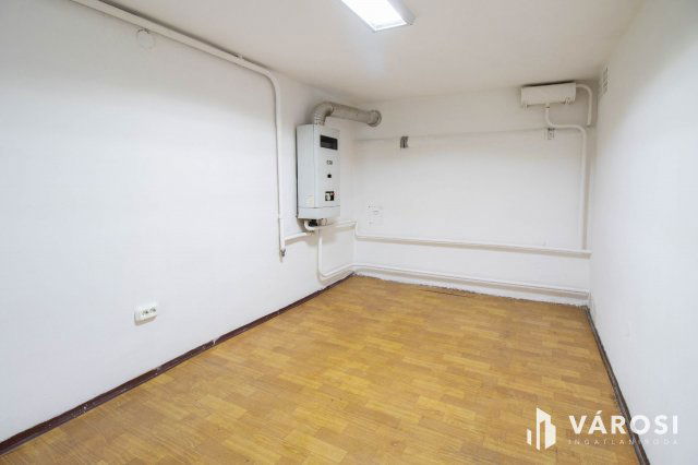 Kiadó ipari ingatlan, Budapesten, XI. kerületben 230 E Ft / hó