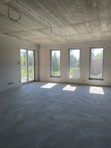 Eladó ikerház, Győrújfalun 134.9 M Ft, 4 szobás