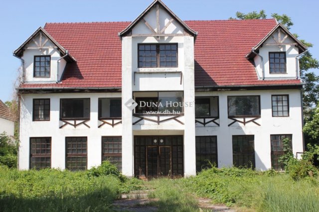 Eladó ipari ingatlan, Bácsalmáson 19.99 M Ft