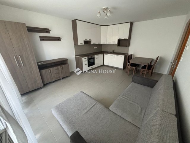 Kiadó téglalakás, albérlet, Szombathelyen 180 E Ft / hó