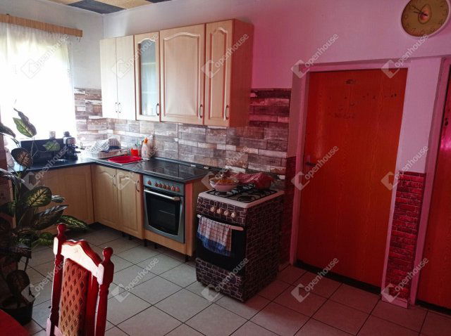 Eladó családi ház, Zalalövőn 21 M Ft, 2 szobás