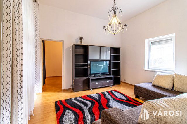 Kiadó téglalakás, albérlet, Budapesten, I. kerületben, 2 szobás
