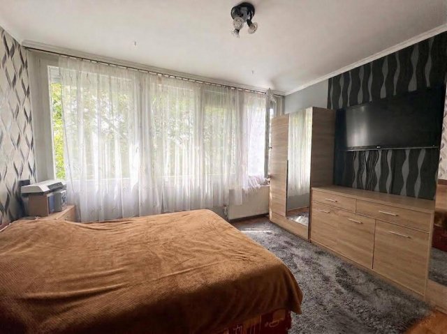 Eladó téglalakás, Gödöllőn 62 M Ft, 2 szobás