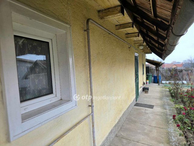Eladó családi ház, Galgahévízen 24.9 M Ft, 1+1 szobás