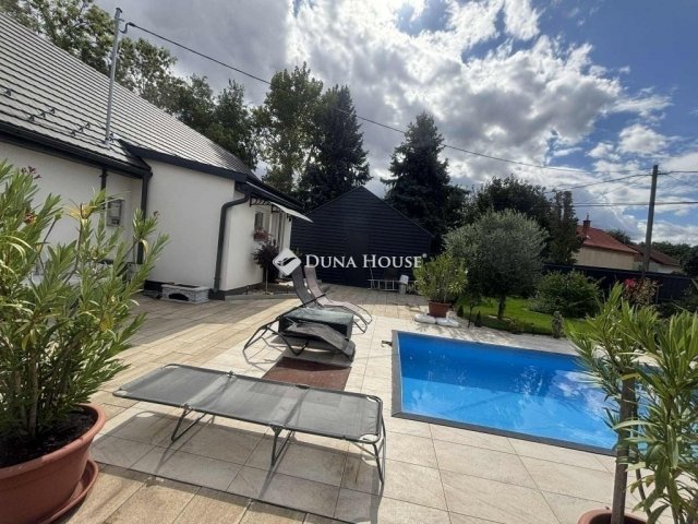 Eladó családi ház, Pellérden 159 M Ft, 4 szobás