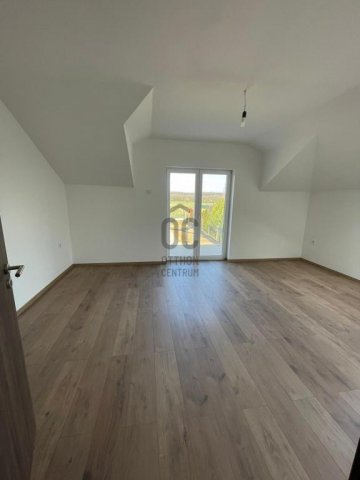 Eladó ikerház, Budapesten, XVI. kerületben 179.9 M Ft, 5 szobás