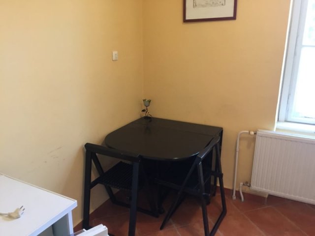 Kiadó téglalakás, albérlet, Pécsett, Móricz Zsigmond utcában