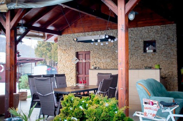 Eladó családi ház, Nagypálin 125 M Ft, 4 szobás