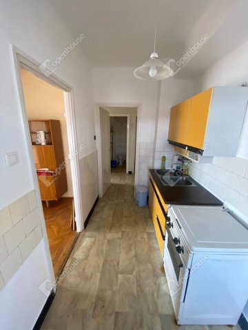 Eladó téglalakás, Mosonmagyaróváron 49.9 M Ft, 3 szobás