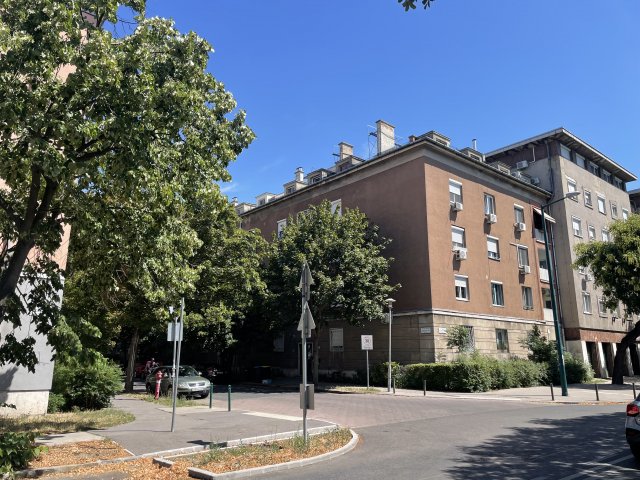Eladó téglalakás, XIV. kerületben, Bolgárkertész utcában