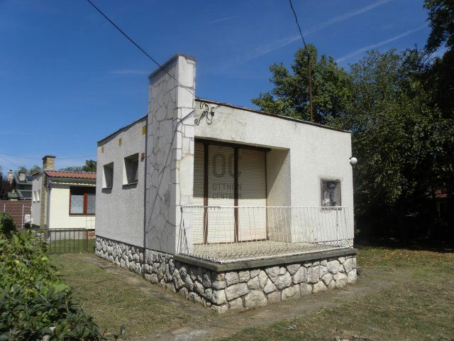 Eladó családi ház, Mohácson 22.5 M Ft, 2 szobás