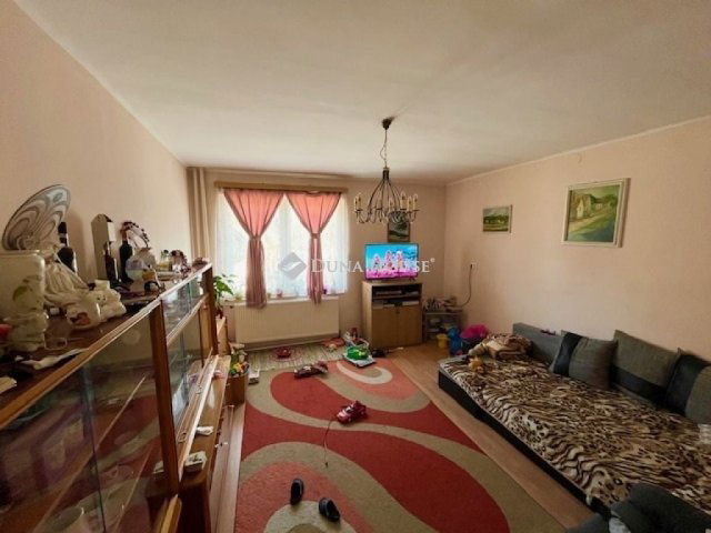 Eladó családi ház, Lovasberényben 99.9 M Ft, 5 szobás